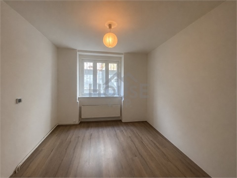 Prodej bytu 3kk, 63 m² 0