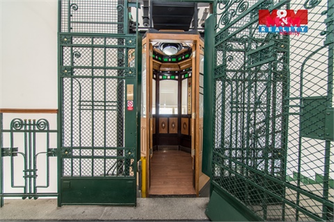 Pronájem bytu 1kk, 31 m² 12