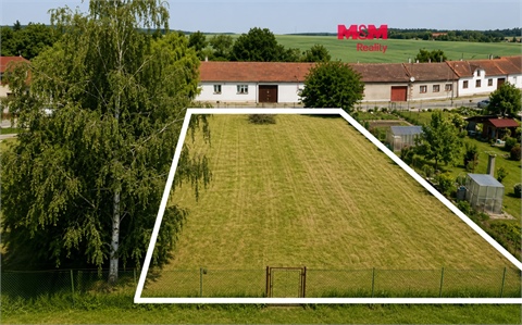 Prodej stavebního pozemku, 1 275 m² 0