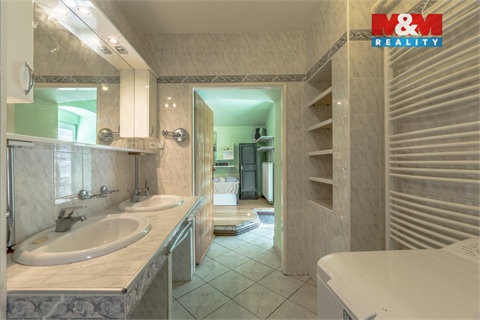 Prodej rodinného domu, 160 m² - 4