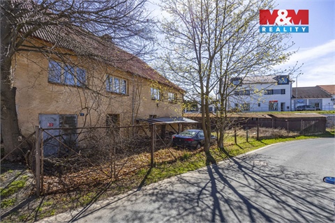 Prodej rodinného domu, 450 m² - 2