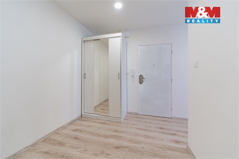 Prodej bytu 2+1, 61 m² - 12