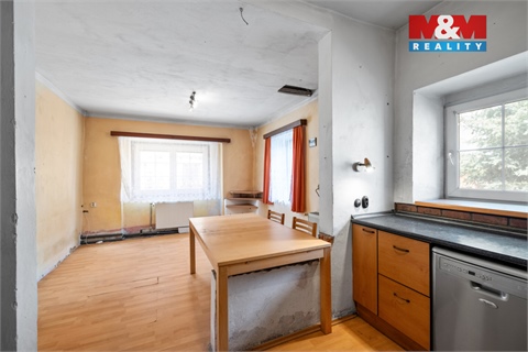 Prodej rodinného domu, 150 m² - 14
