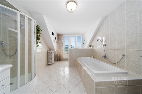 Prodej vily, 598 m² 28