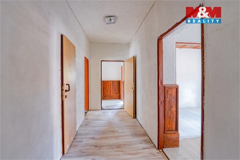 Prodej rodinného domu, 600 m² - 8