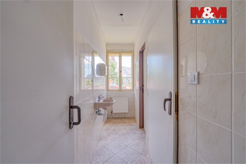 Prodej rodinného domu, 600 m² 16