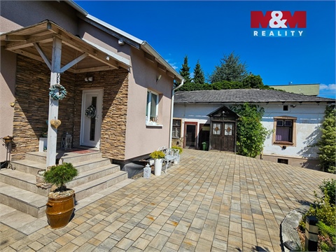Prodej rodinného domu, 250 m² - 2