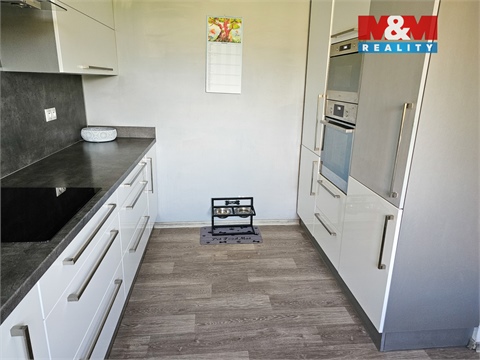 Prodej rodinného domu, 250 m² - 6