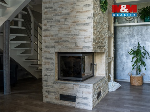 Prodej rodinného domu, 250 m² 12