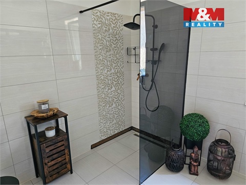 Prodej rodinného domu, 250 m² 22
