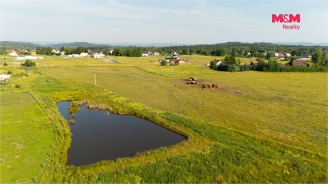 Prodej stavebního pozemku, 1 100 m² 2