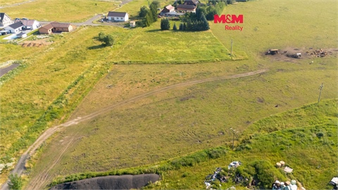 Prodej stavebního pozemku, 1 100 m² 0