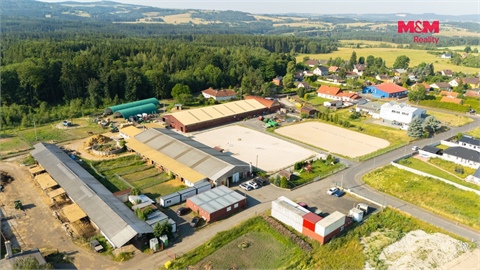 Prodej stavebního pozemku, 1 100 m² 8