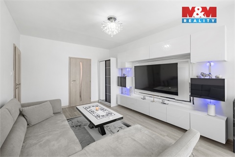 Prodej bytu 4+1, 77 m² - 0