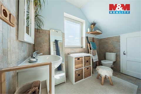 Prodej rodinného domu, 120 m² - 8