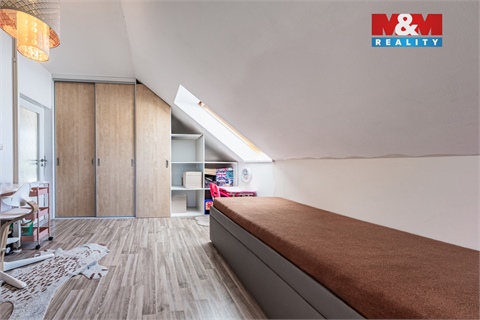 Prodej rodinného domu, 120 m² - 12