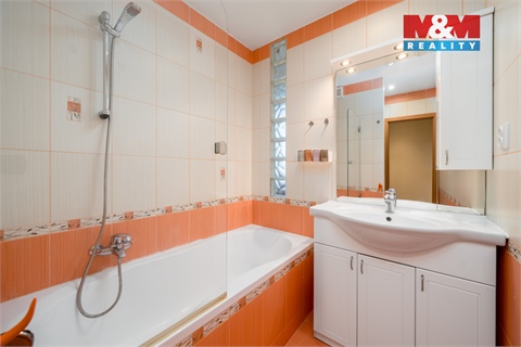 Prodej bytu 3+1, 76 m² 8