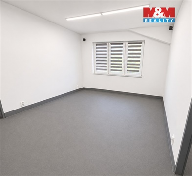 Pronájem kanceláře, 133 m² - 2