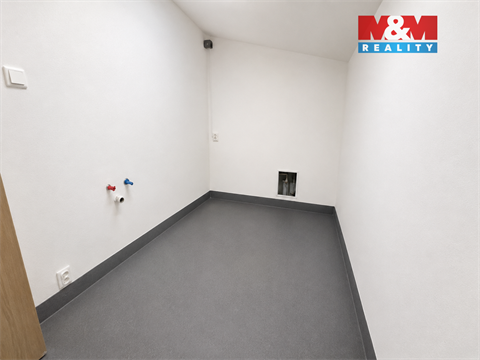 Pronájem kanceláře, 133 m² 4