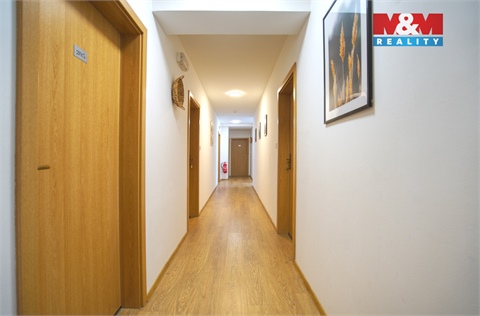 Prodej rodinného domu, 400 m² - 28