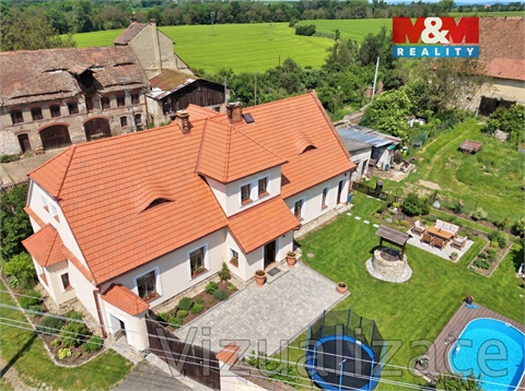 Prodej rodinného domu, 200 m² - 24