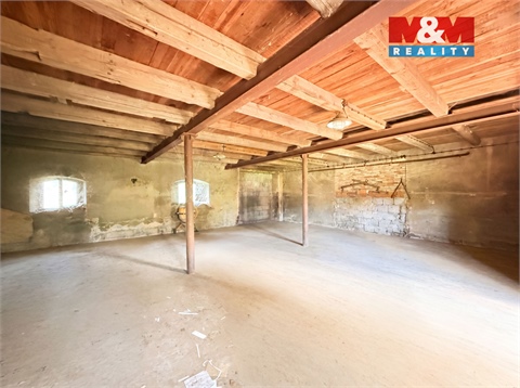Prodej rodinného domu, 200 m² 24