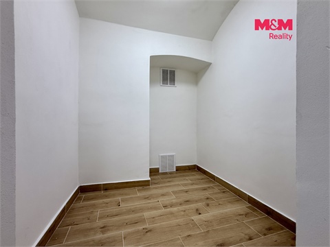 Pronájem bytu 2+1, 87 m² 12
