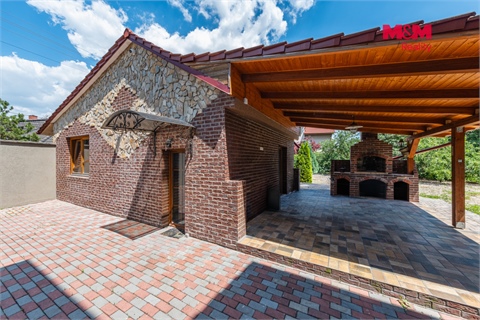 Prodej rodinného domu, 234 m² 14