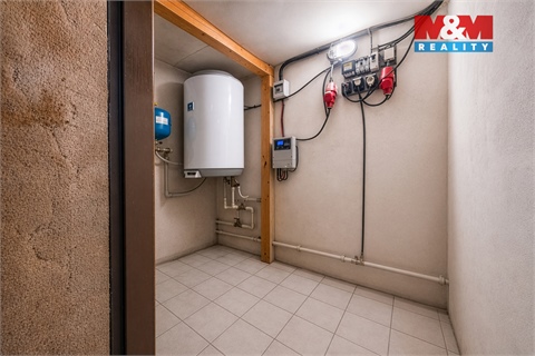 Prodej rodinného domu, 76 m² 8