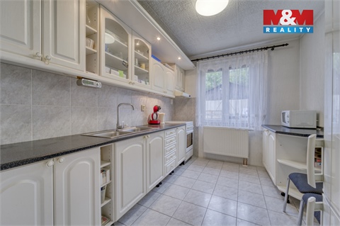 Prodej rodinného domu, 92 m² 12