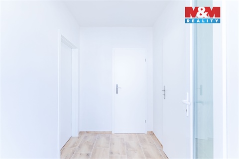 Prodej rodinného domu, 53 m² - 12