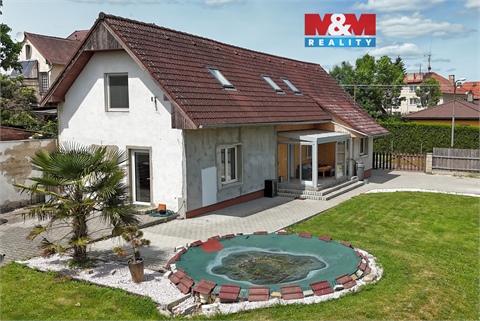 Prodej rodinného domu, 186 m² 0