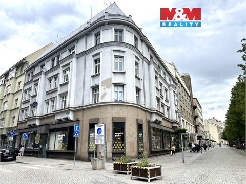 Pronájem bytu 3+1, 114 m² 0