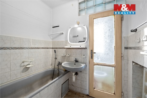 Prodej bytu 3+1, 60 m² 14