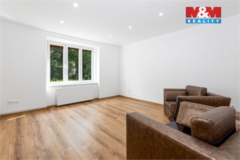 Prodej komerčního objektu, 960 m² 4