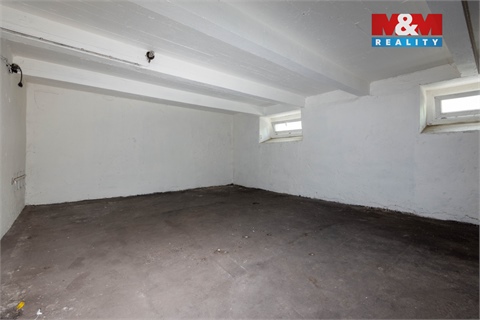 Prodej komerčního objektu, 960 m² - 20