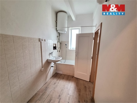 Prodej komerčního objektu, 960 m² - 14