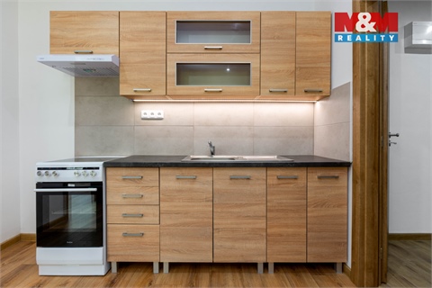 Prodej komerčního objektu, 960 m² - 6