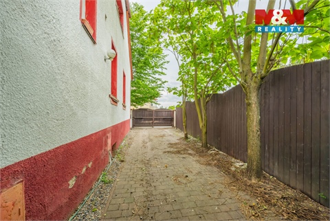 Prodej rodinného domu, 220 m² - 22
