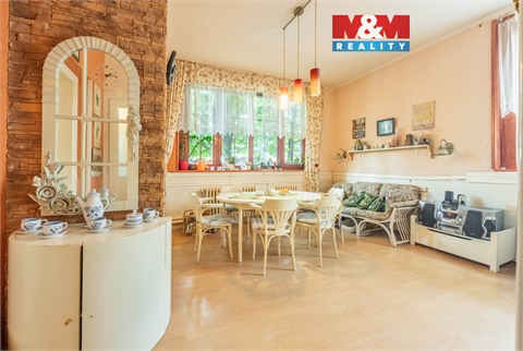 Prodej rodinného domu, 220 m² 0