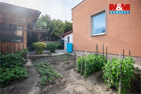 Prodej rodinného domu, 90 m² 14