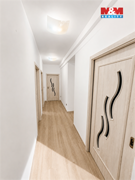 Prodej bytu 4+1, 80 m² 12