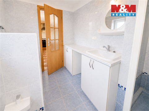 Prodej rodinného domu, 280 m² 4