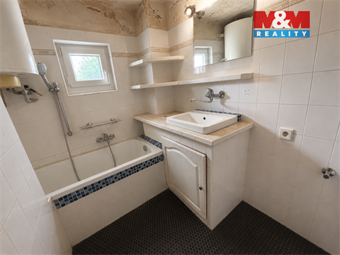 Prodej rodinného domu, 280 m² - 16