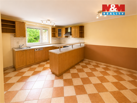 Prodej rodinného domu, 280 m² - 0
