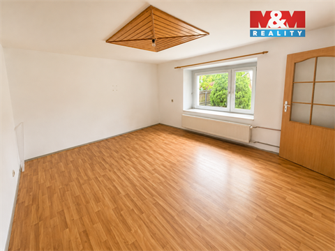 Prodej rodinného domu, 280 m² 14