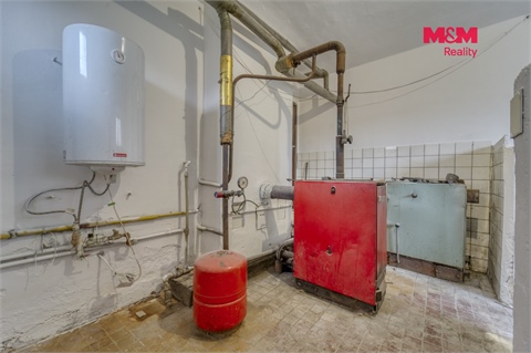Prodej rodinného domu, 274 m² 20