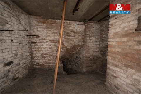 Prodej komerčního objektu, 549 m² - 24