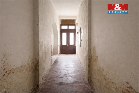 Prodej komerčního objektu, 549 m² 22