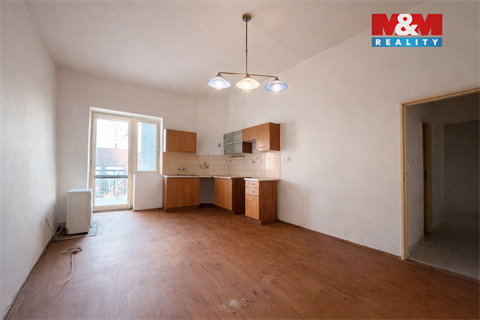 Prodej komerčního objektu, 549 m² 8